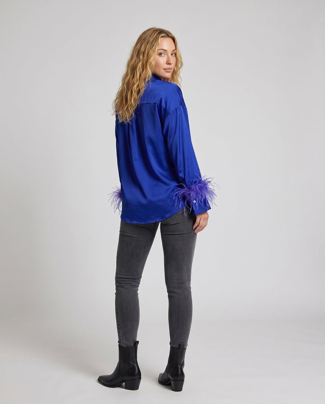 Product 15609363759434 - back_view