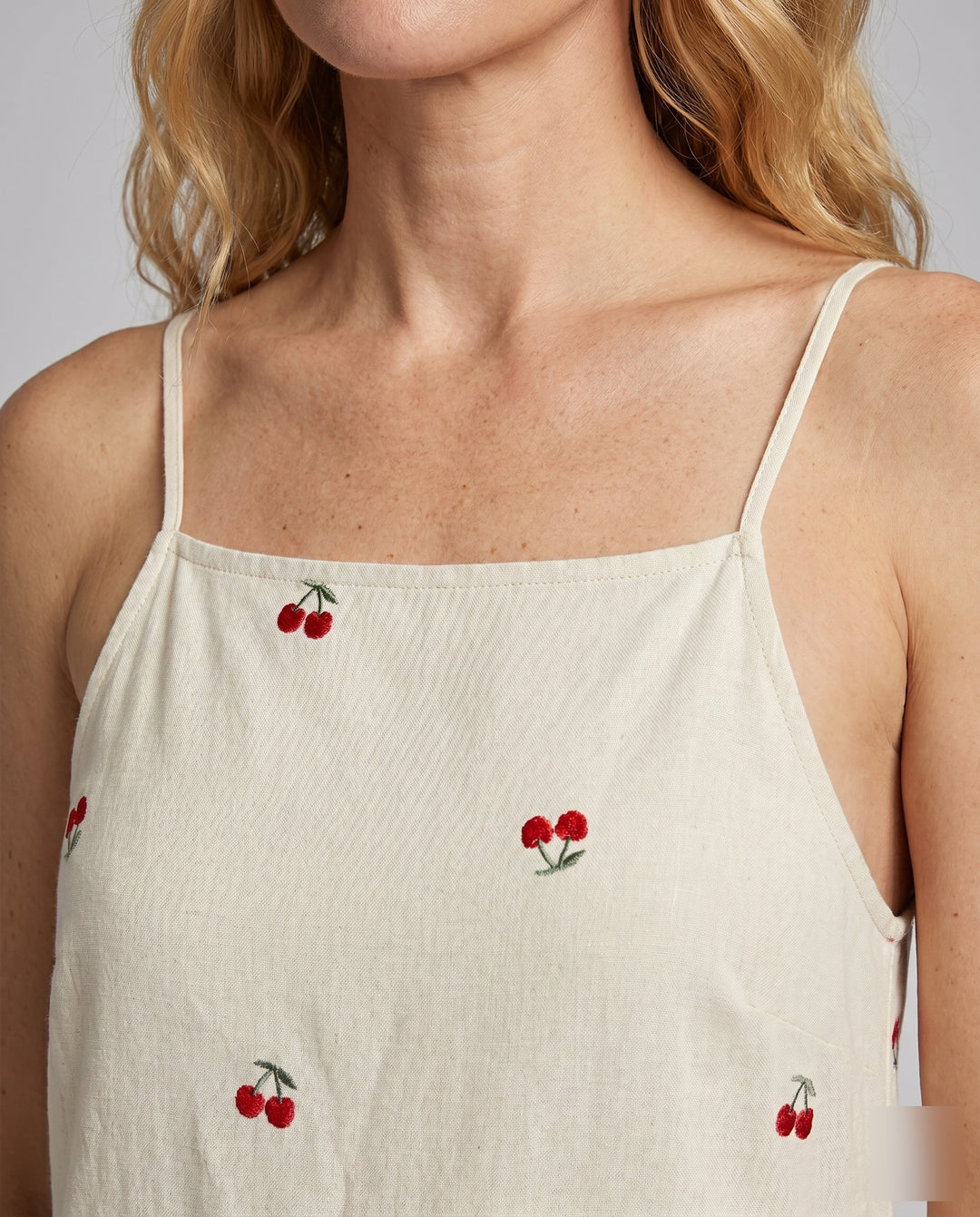 Product 15613841637706 - close_up_detail