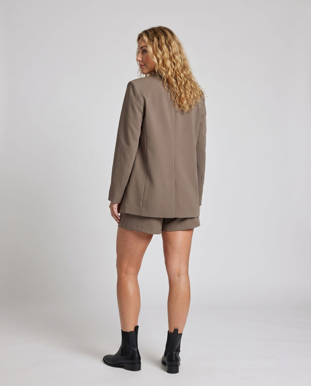 Product 15616787349834 - back_view