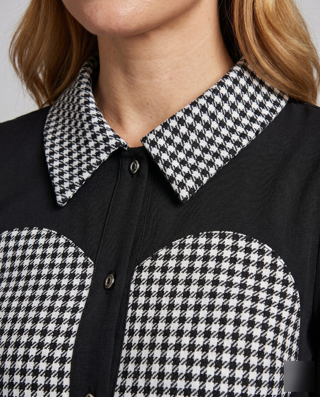 Product 15616787874122 - close_up_detail