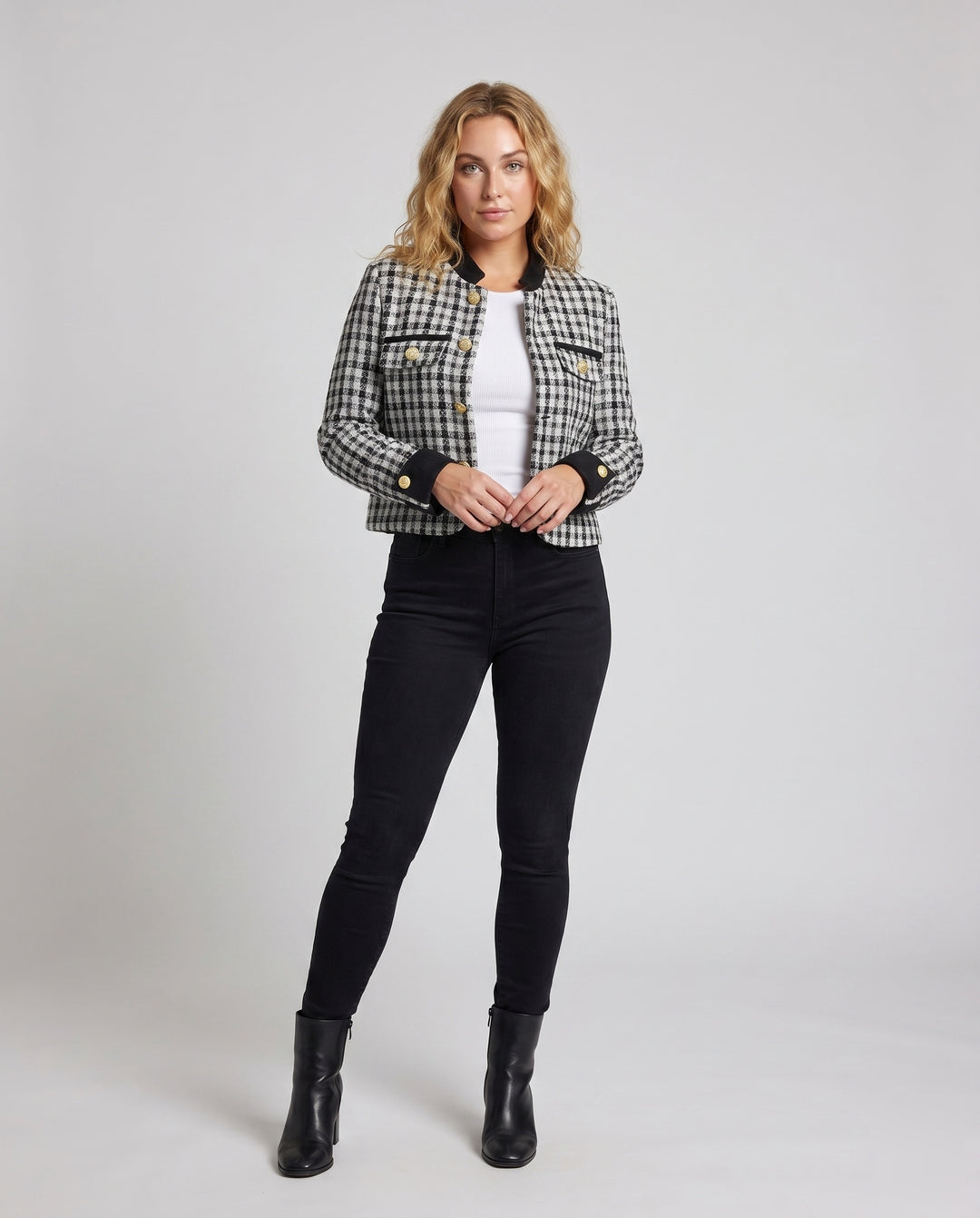Product 15616803504458 - full_body_front