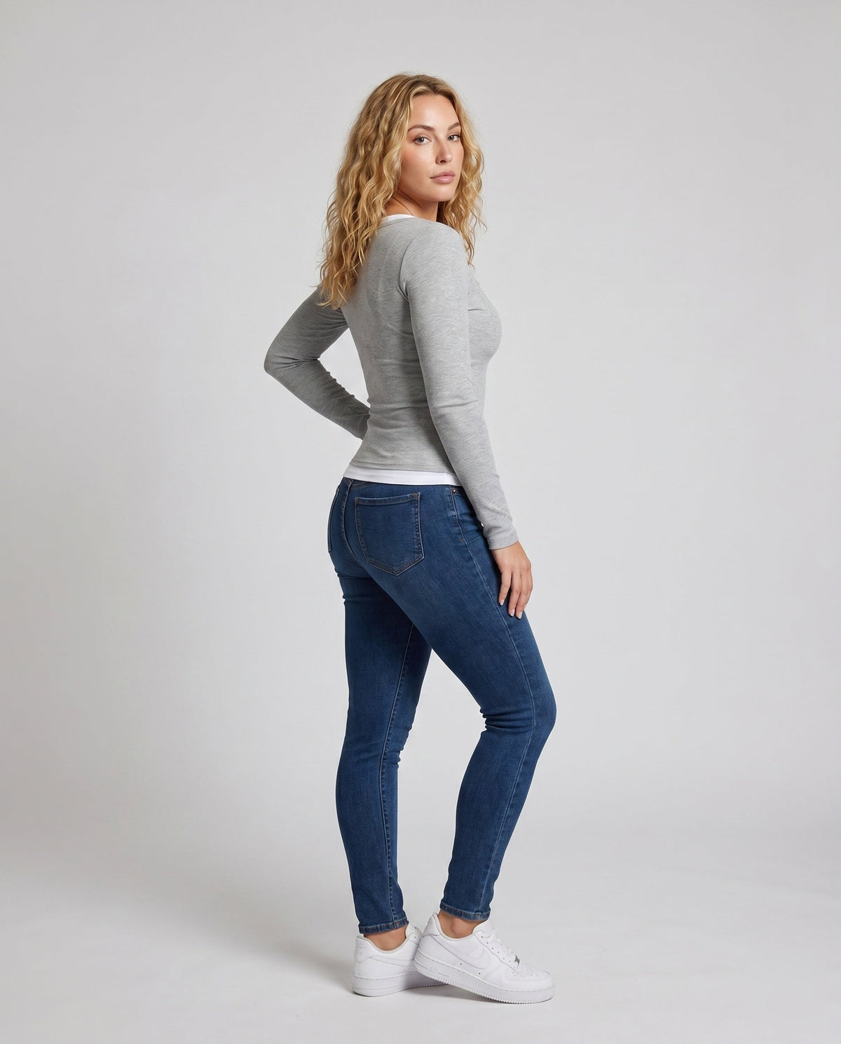 Product 15624516567370 - full_body_front