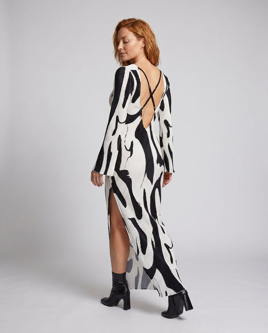 Product 15616816283978 - back_view