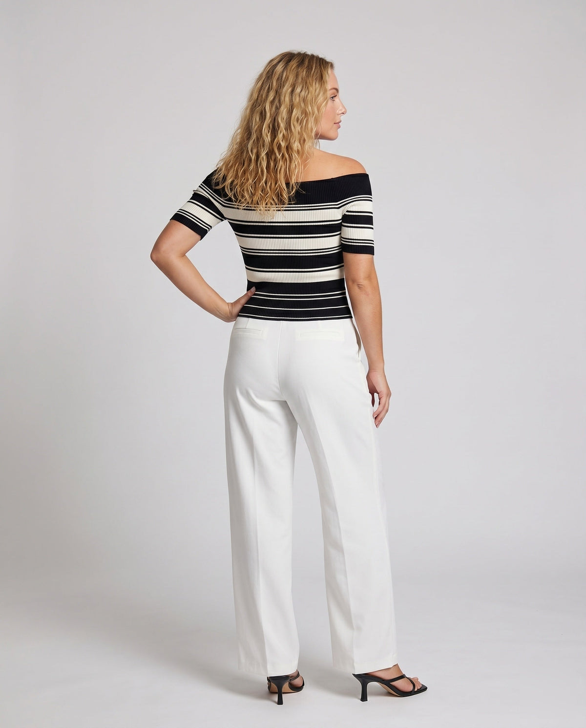Product 15625059762506 - back_view