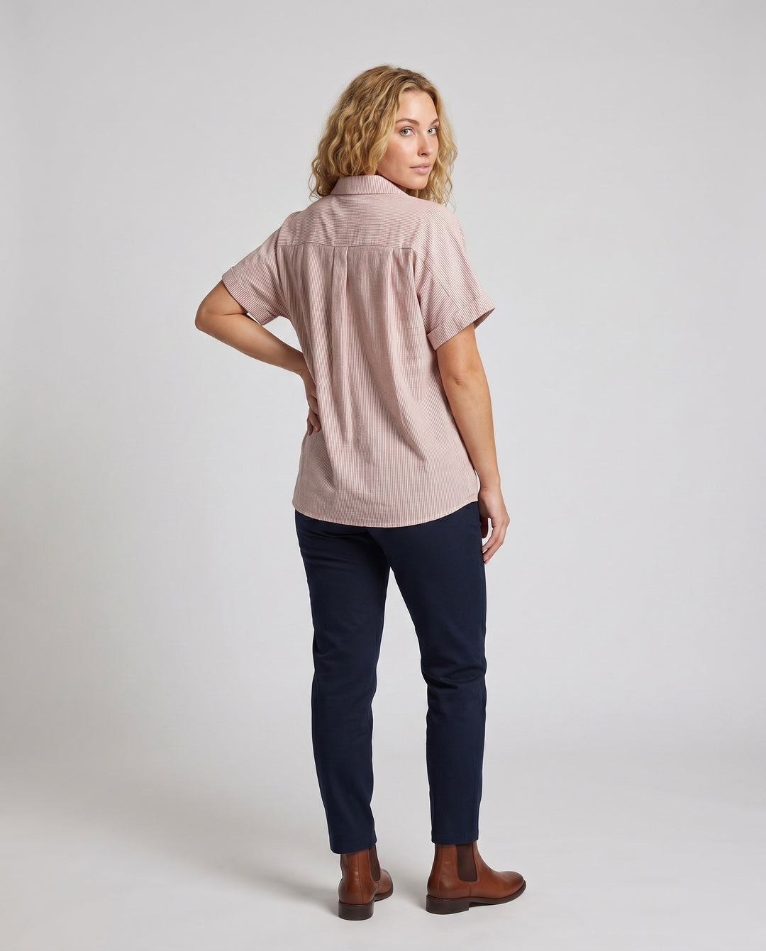 Product 15625060286794 - back_view
