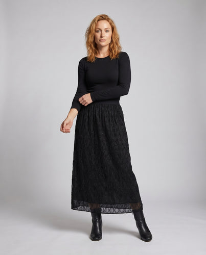 Damen Eleganter, schwingender Tüllrock mit volumetrischem Design