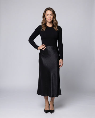 Damen Langer, fließender Satinrock mit elegantem Fall