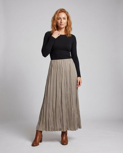 Damen Langer plissierter Chiffonrock mit elastischem Bund und schwingendem Fall