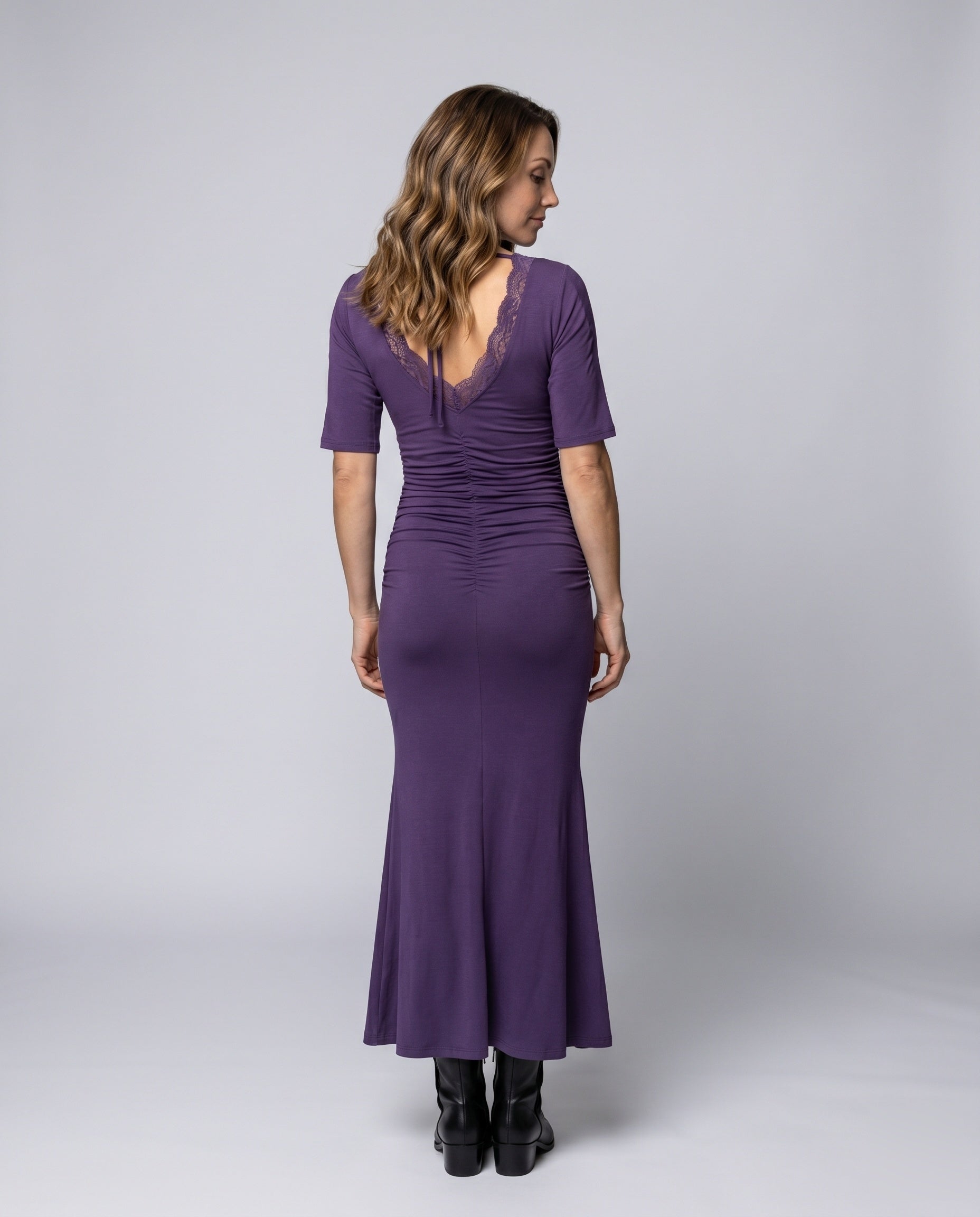 Product 15633245438282 - back_view