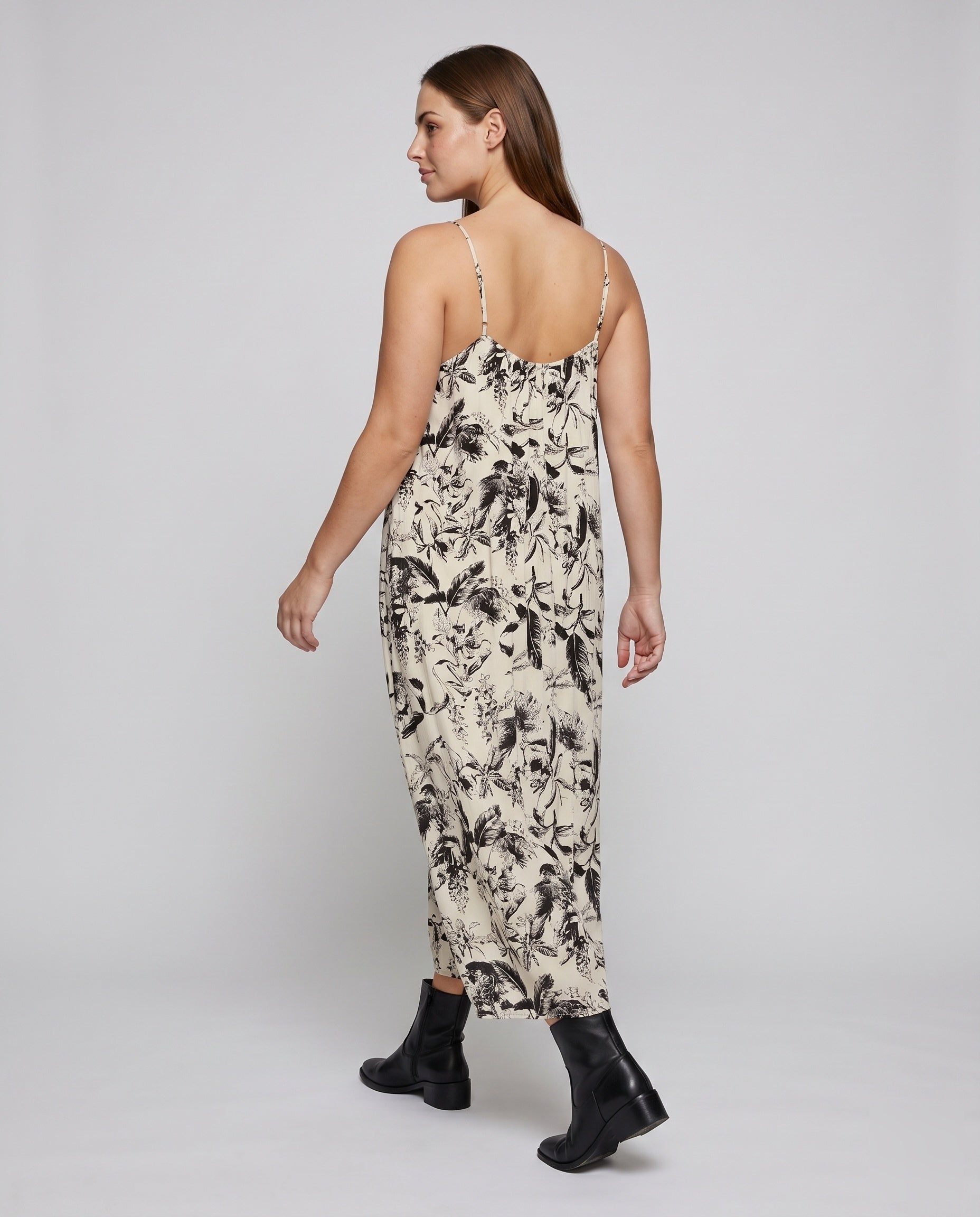 Product 15633250386250 - back_view