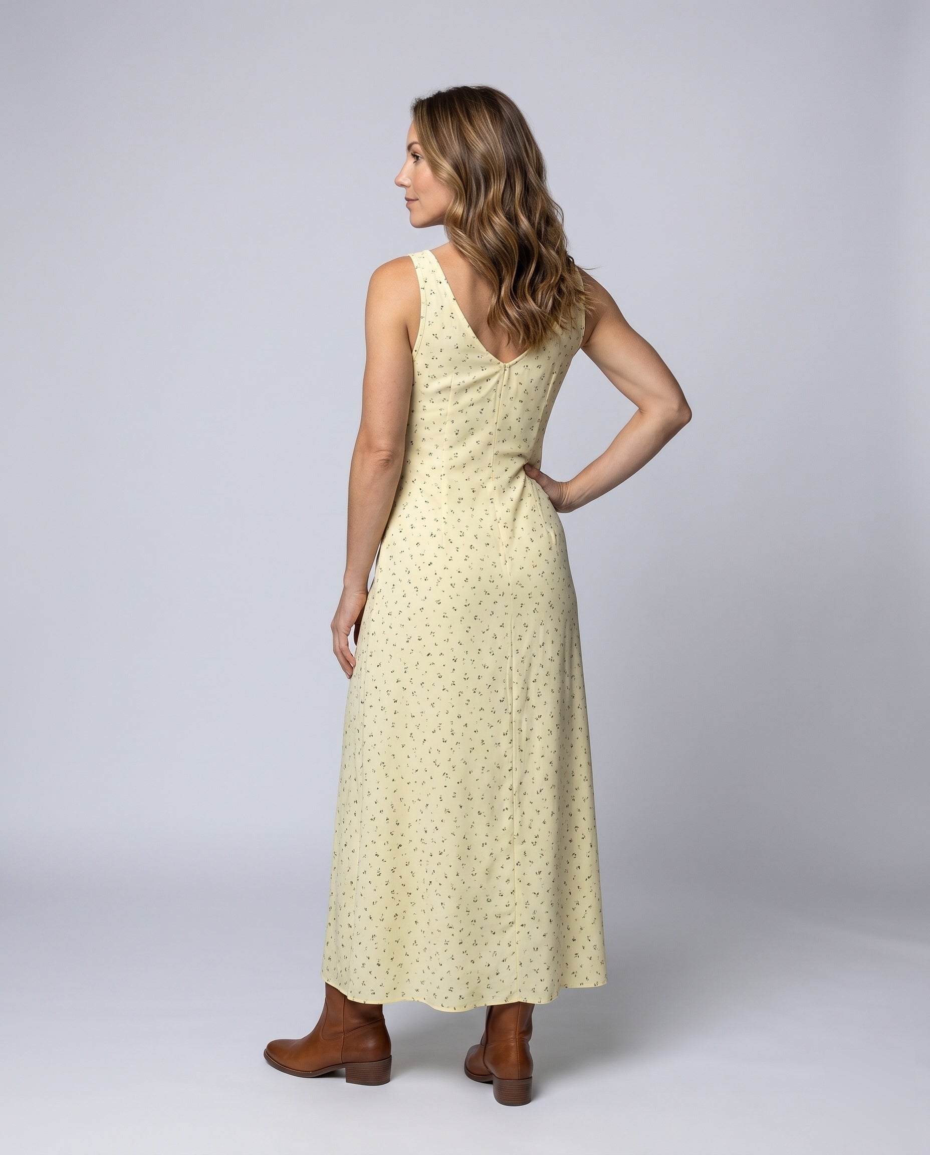 Product 15634865357130 - back_view