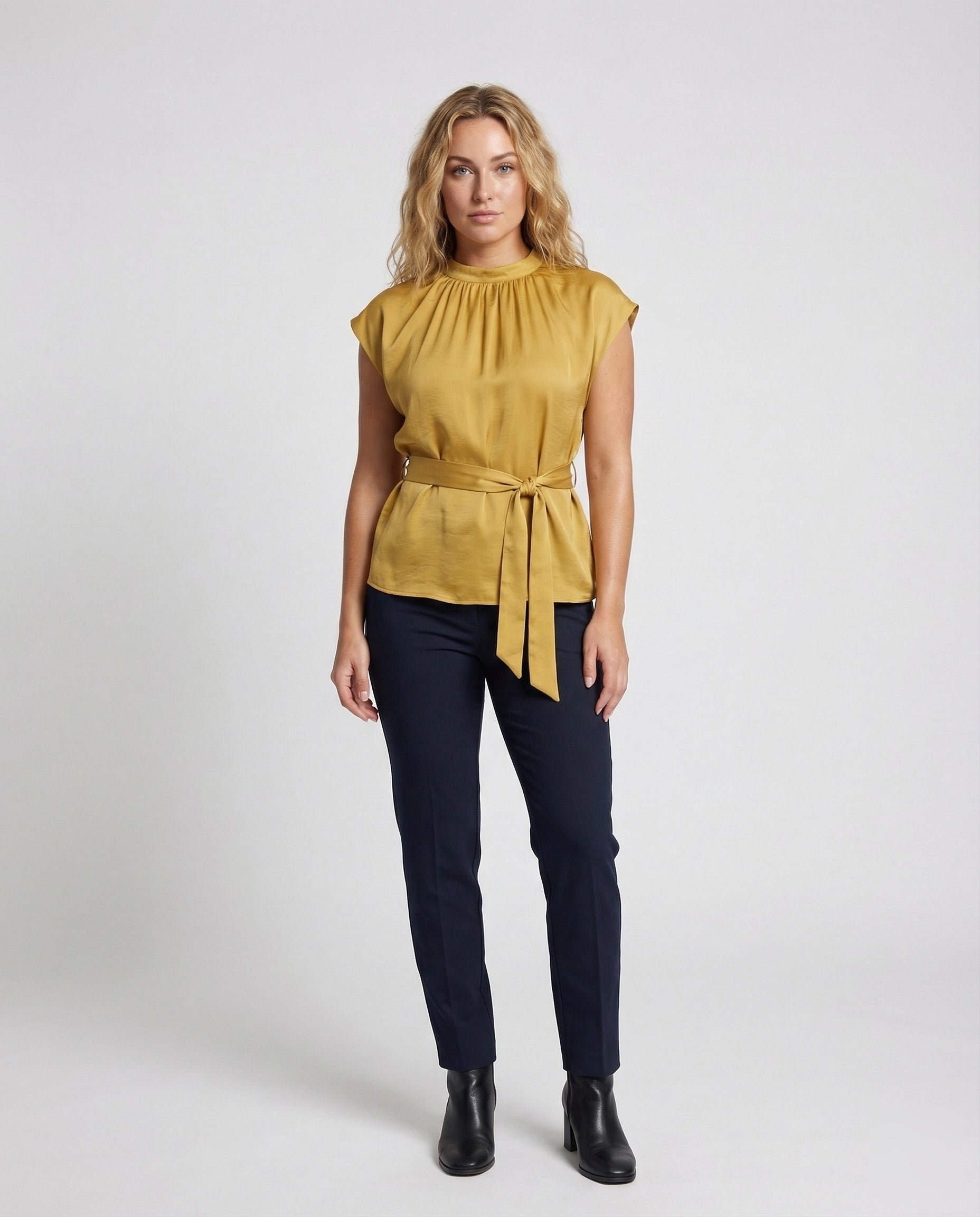 Product 15520738476362 - full_body_front