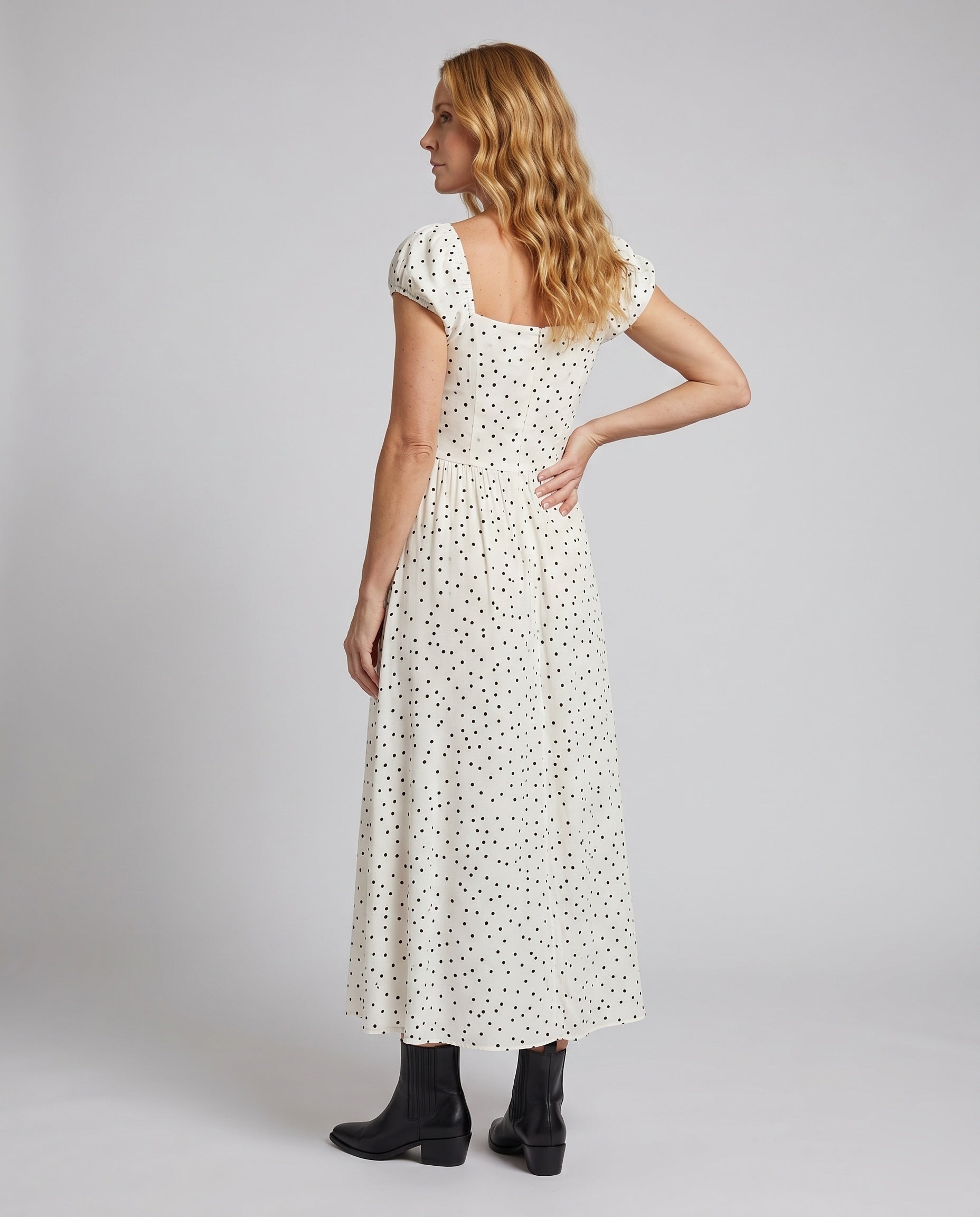 Product 15634853003594 - back_view