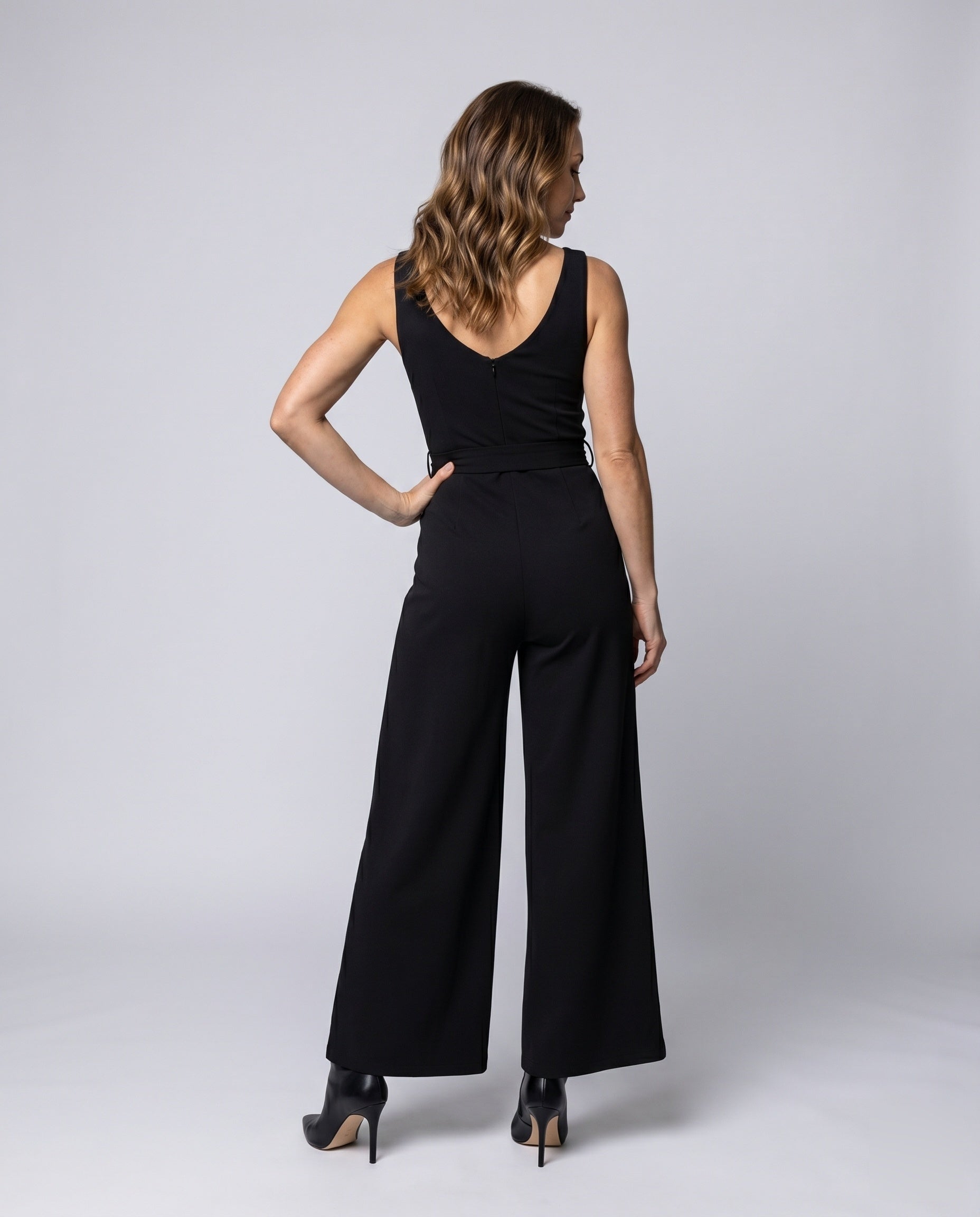 Product 15634926928202 - back_view