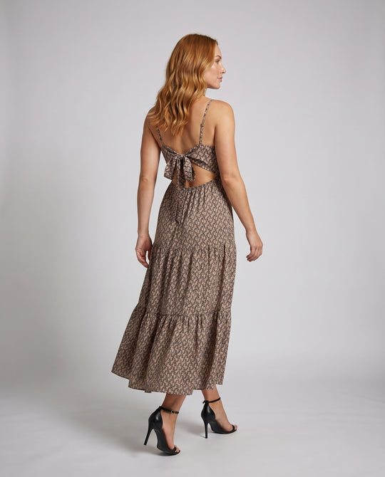 Product 15636306133322 - back_view