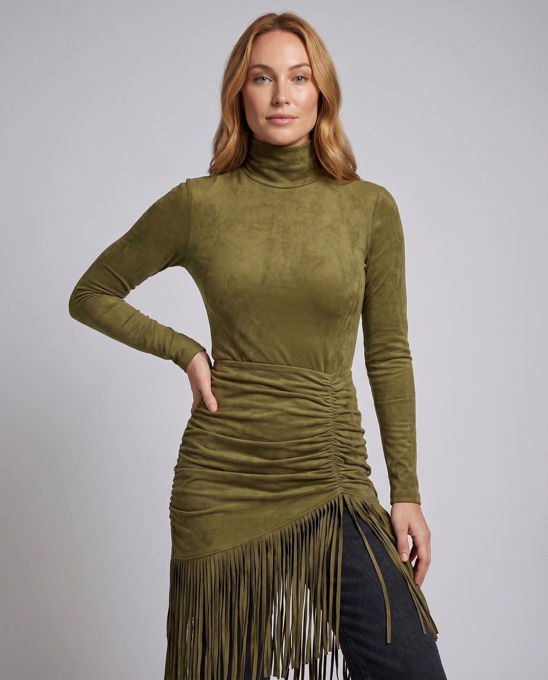 Product 15639223501130 - upper_body