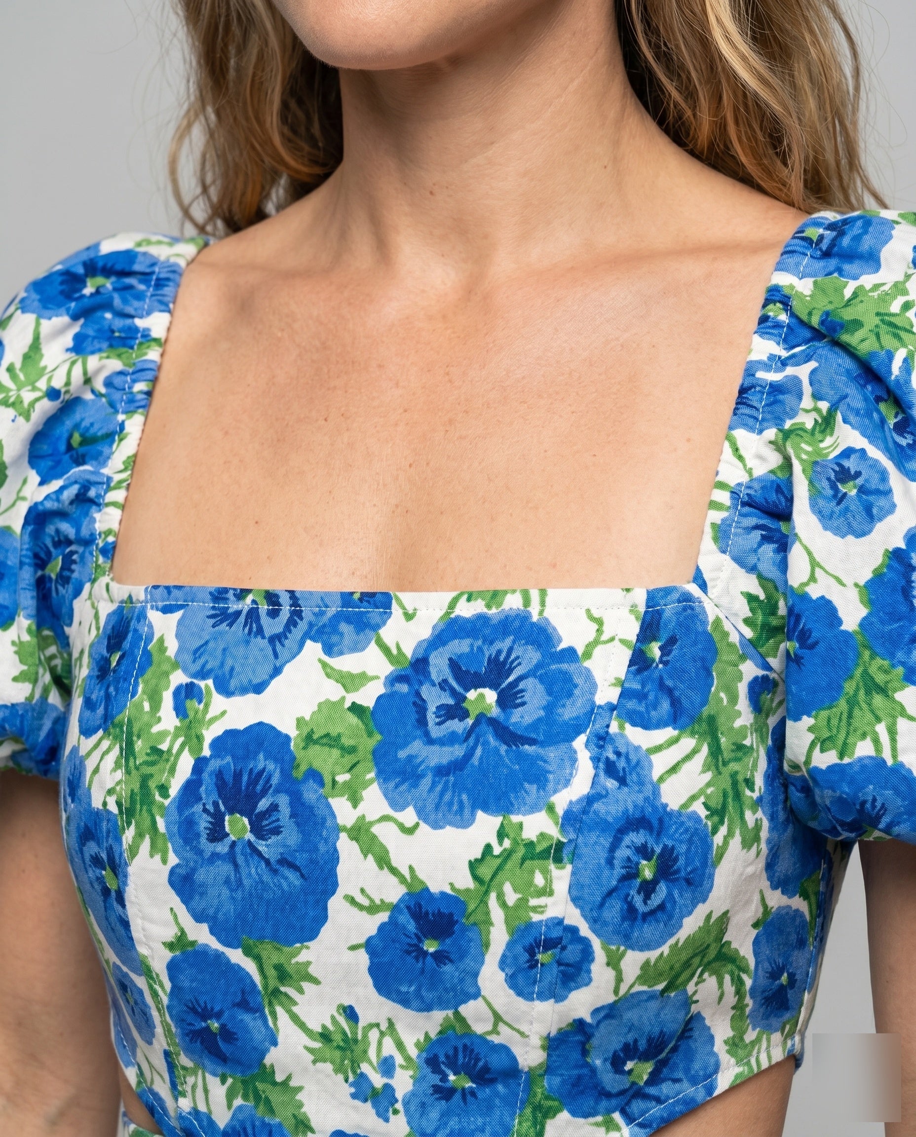 Product 15641112084810 - close_up_detail
