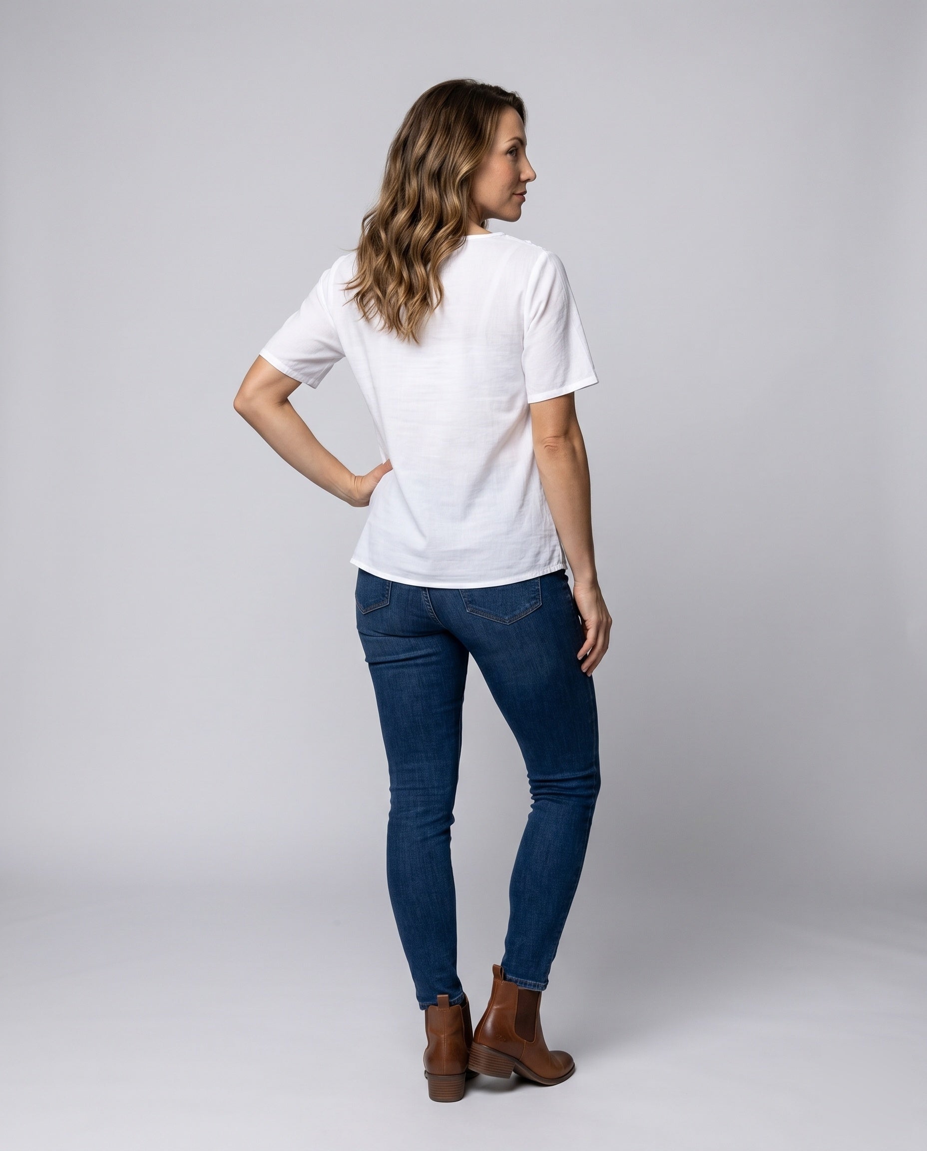 Product 15641114280266 - back_view