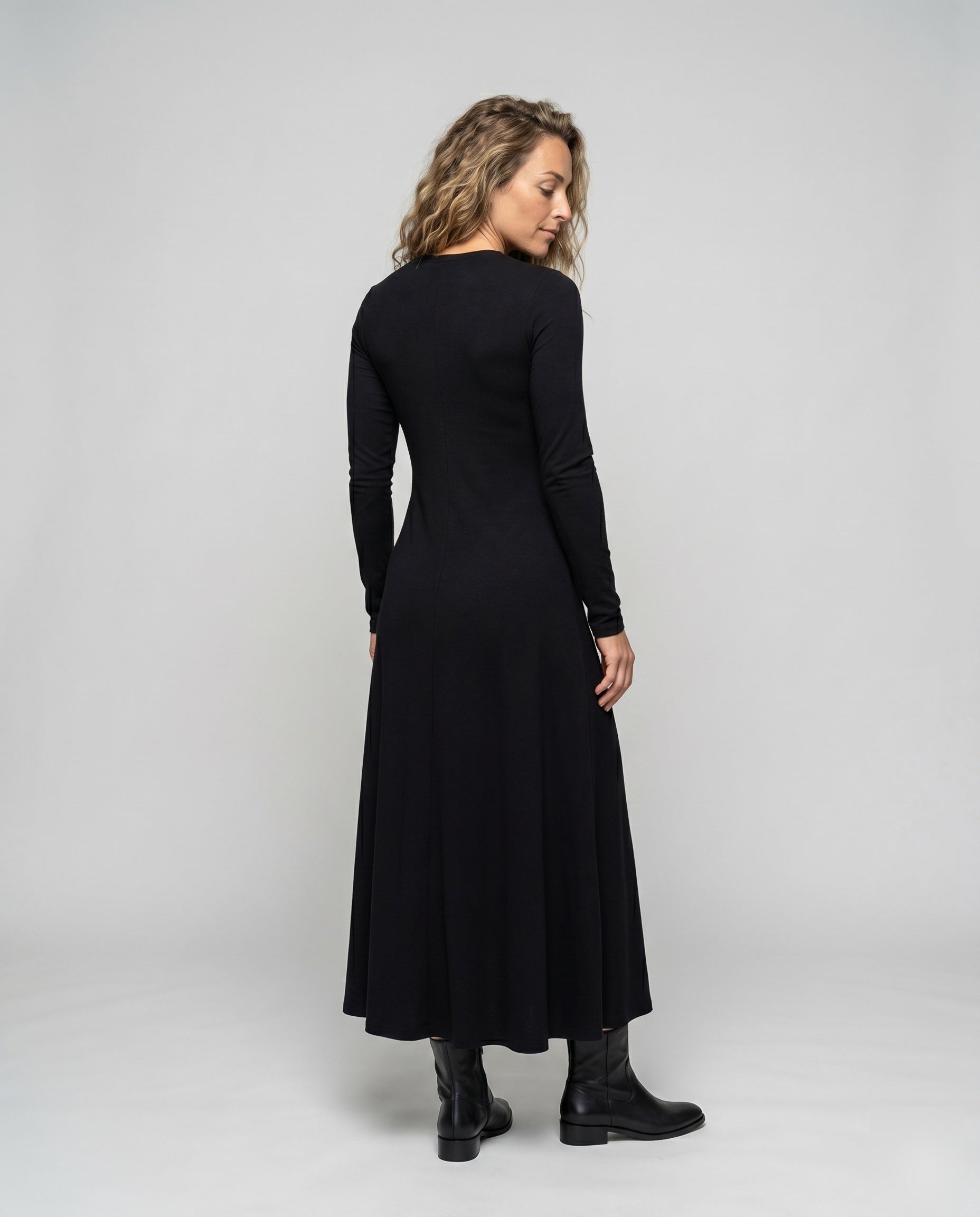 Product 15641118277962 - back_view