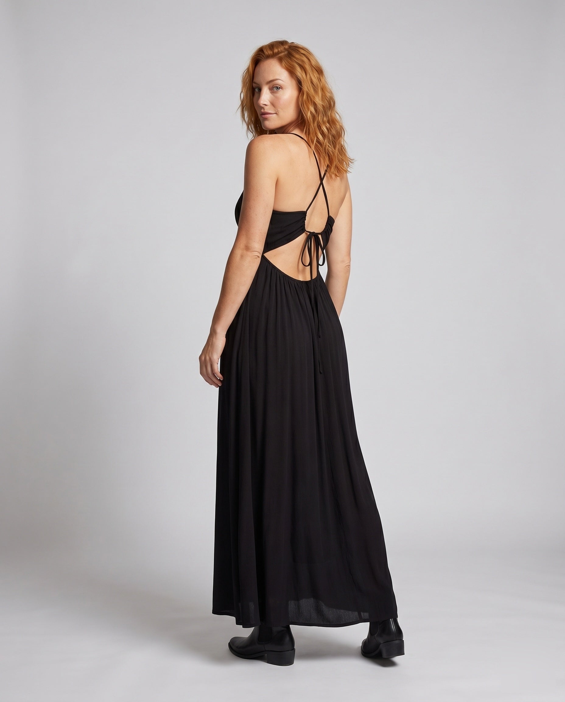 Product 15641188893002 - back_view