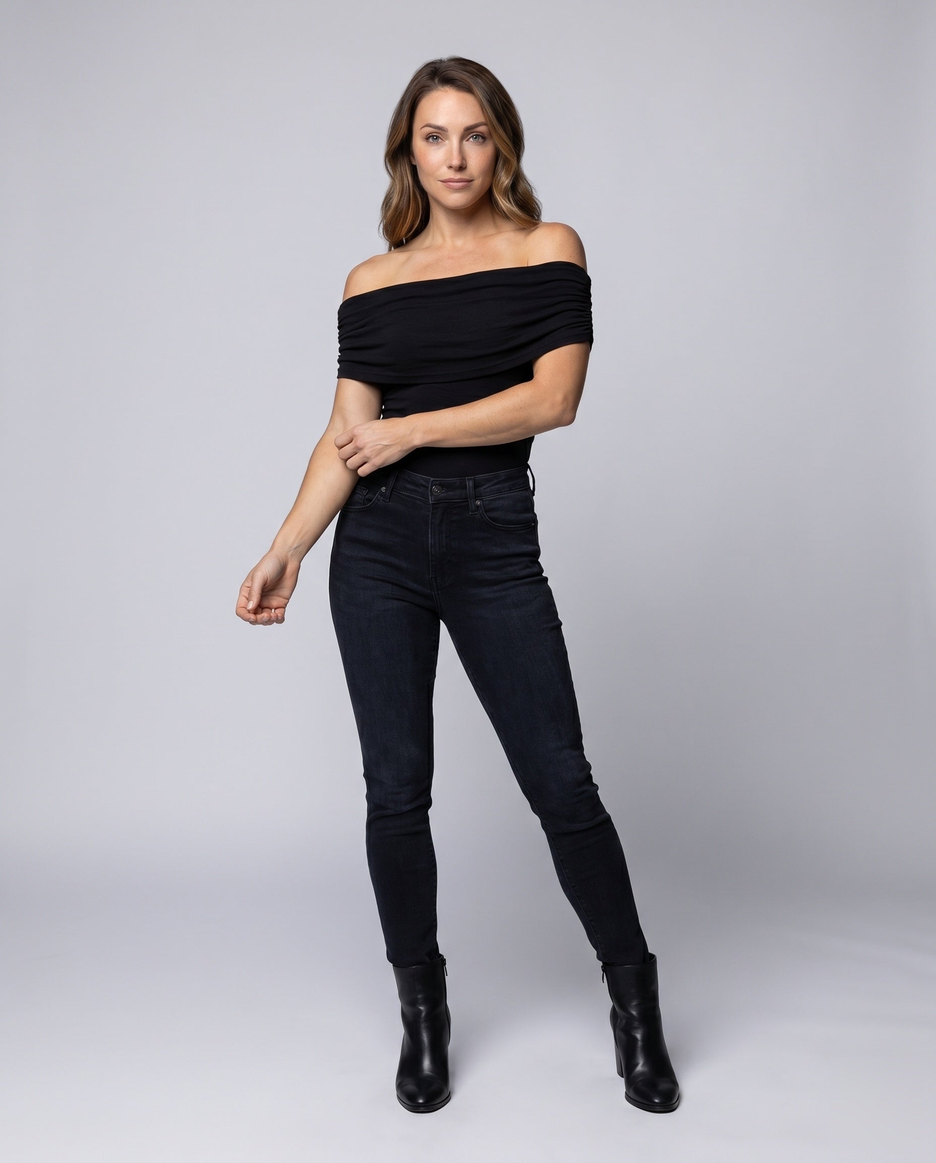 Product 15642539852106 - full_body_front