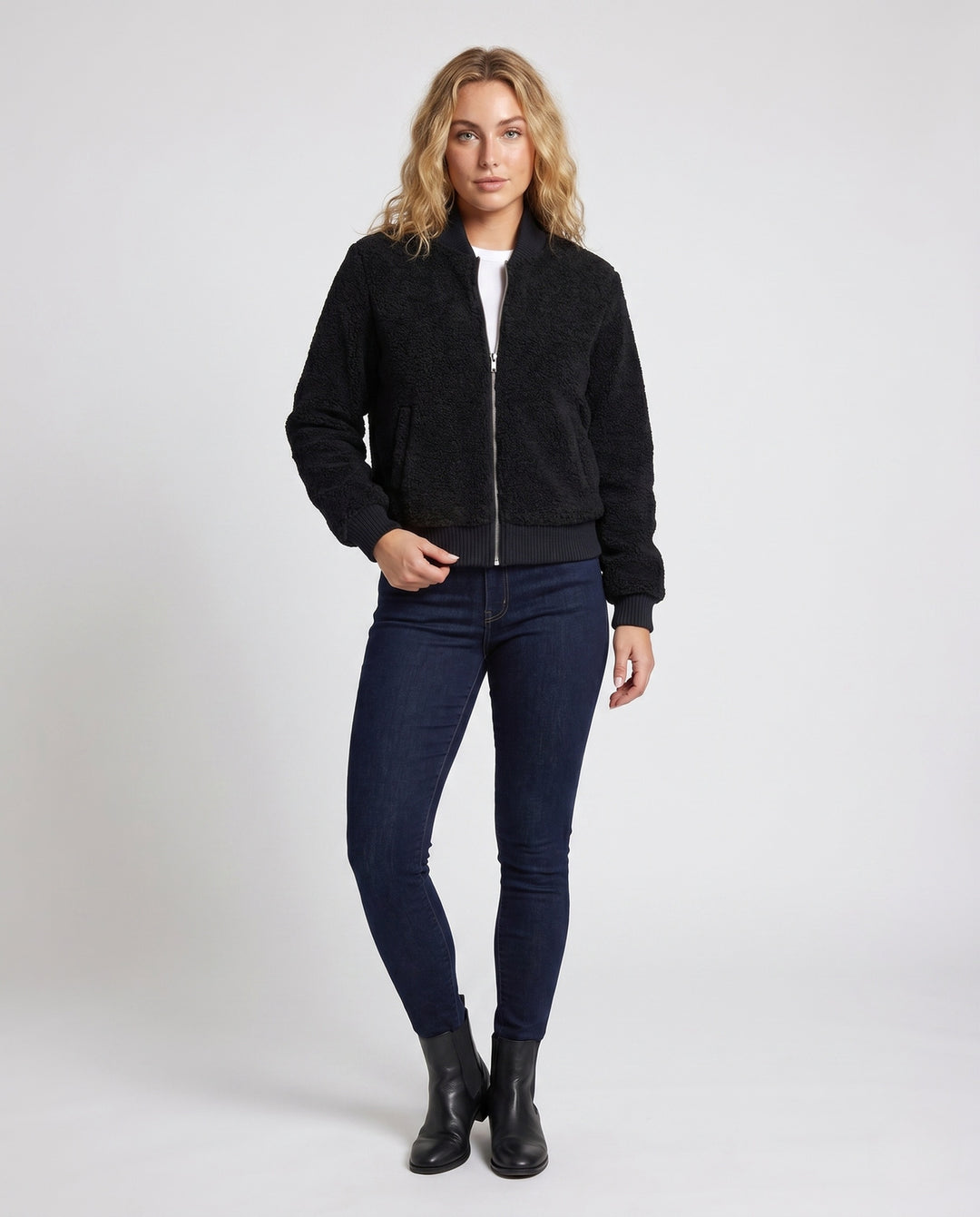Product 15659621089610 - full_body_front