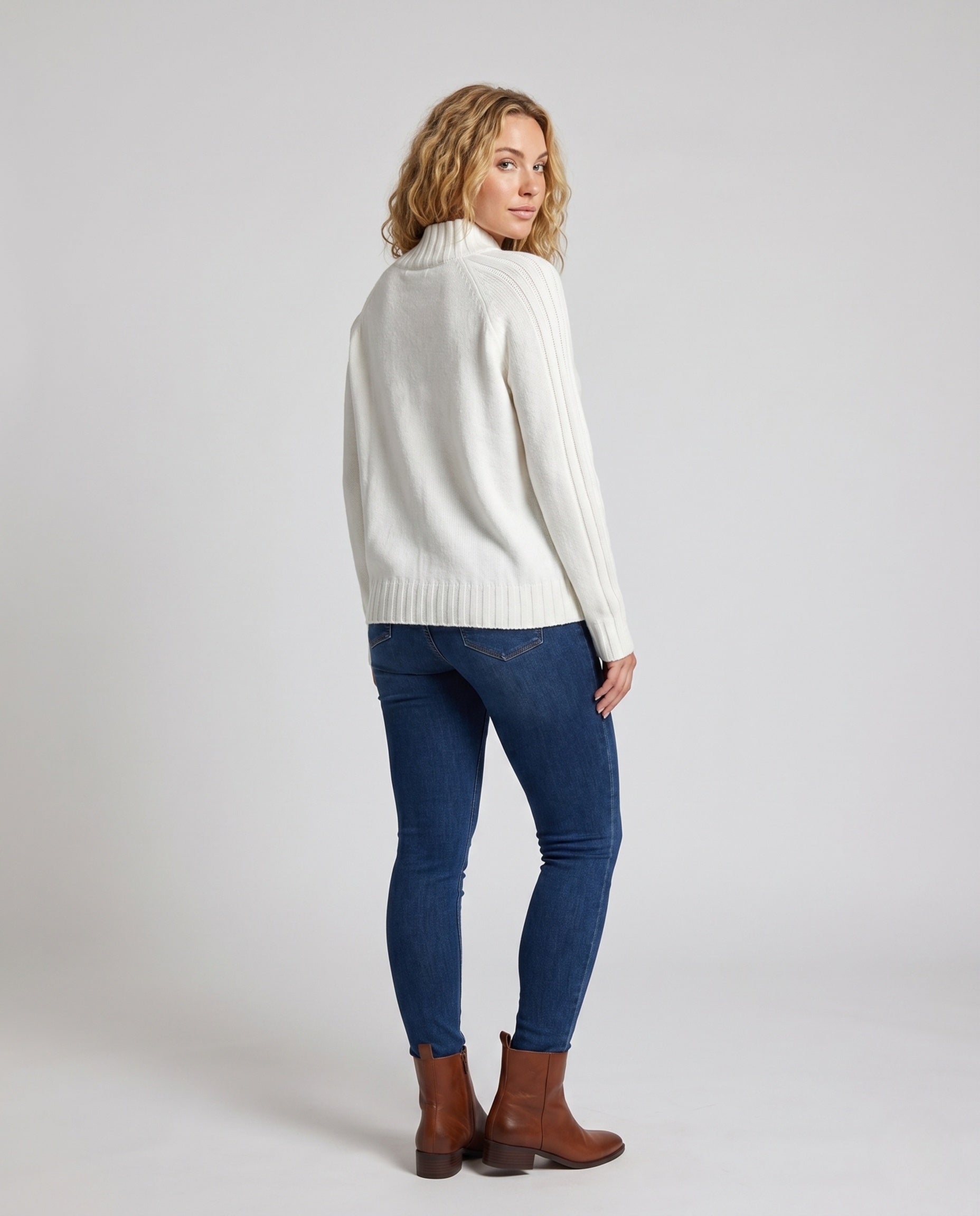 Product 15642550239562 - back_view