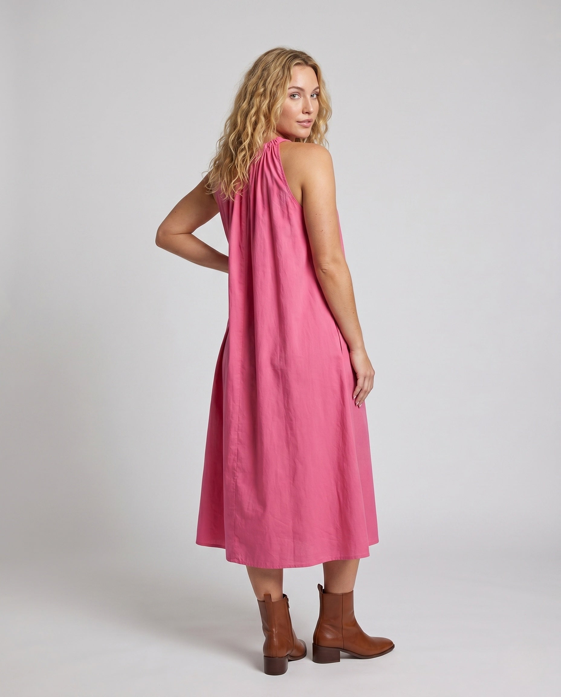 Product 15642561446218 - back_view