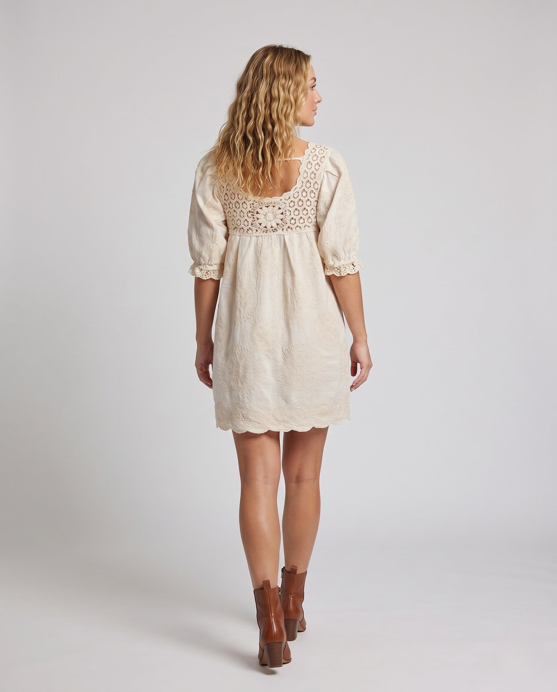 Product 15646864146762 - back_view