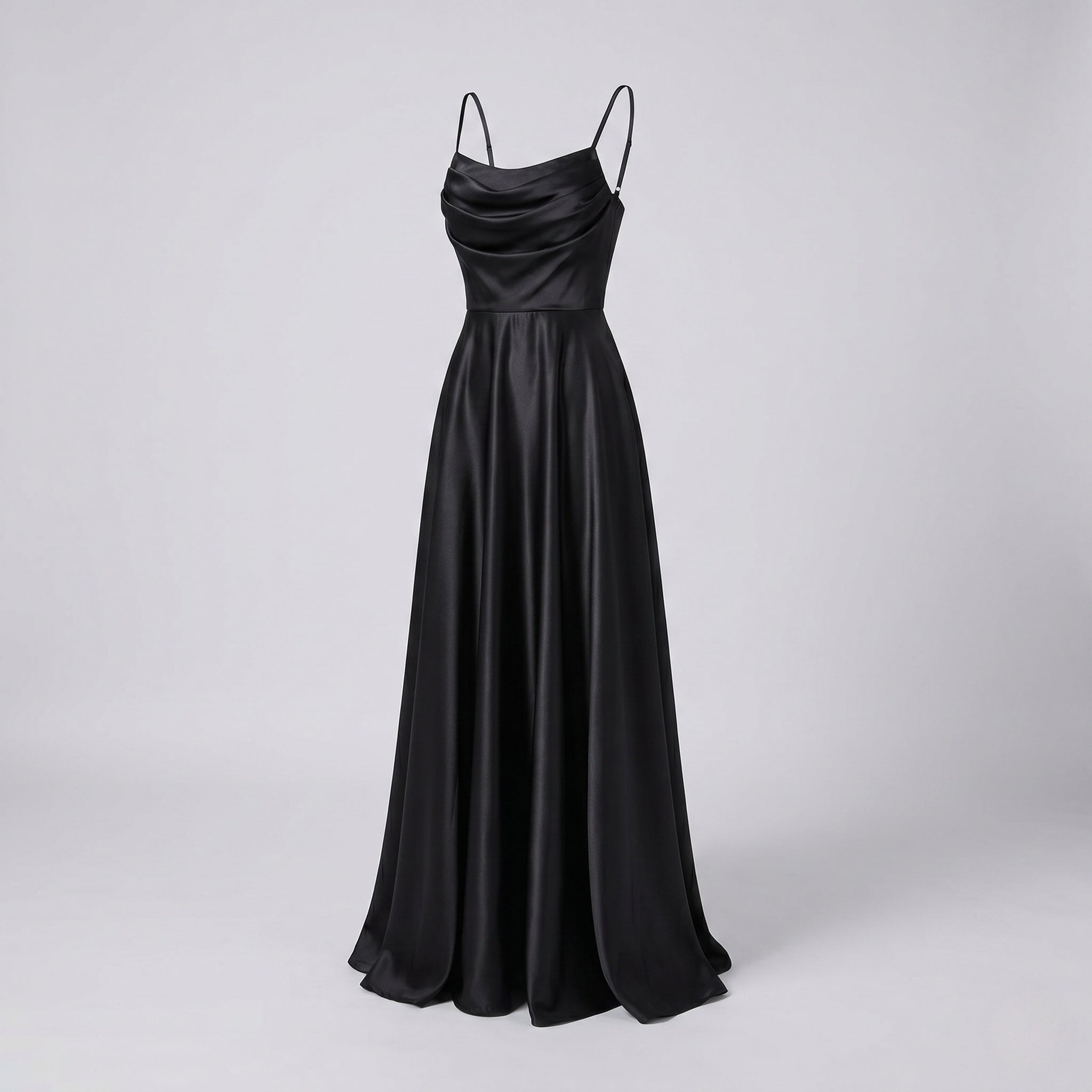 Damen Maxikleid mit elegantem Schlitz und fließendem Satinmaterial R&B