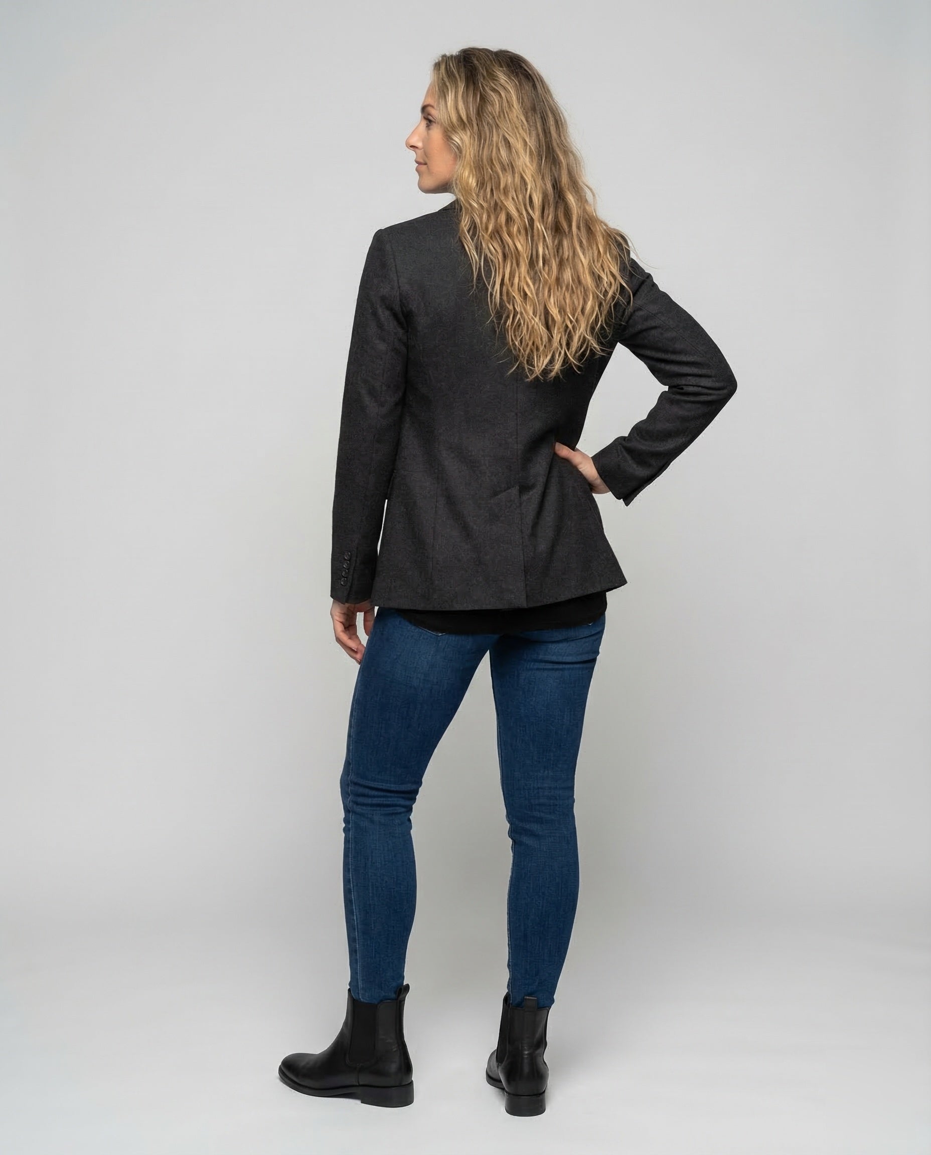 Product 15535312798026 - back_view