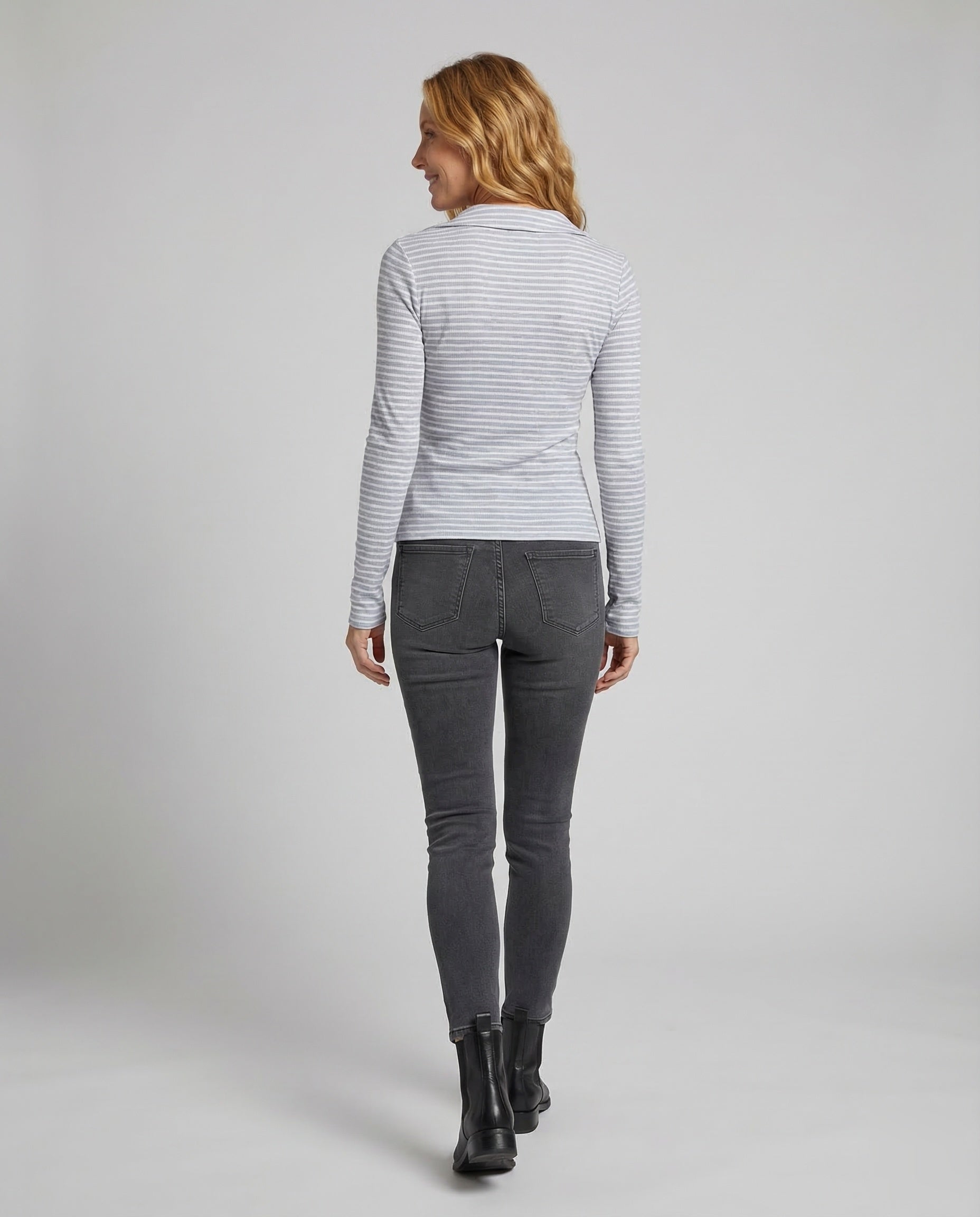 Product 15539121783114 - back_view
