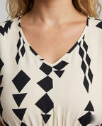 Product 15552435126602 - close_up_detail