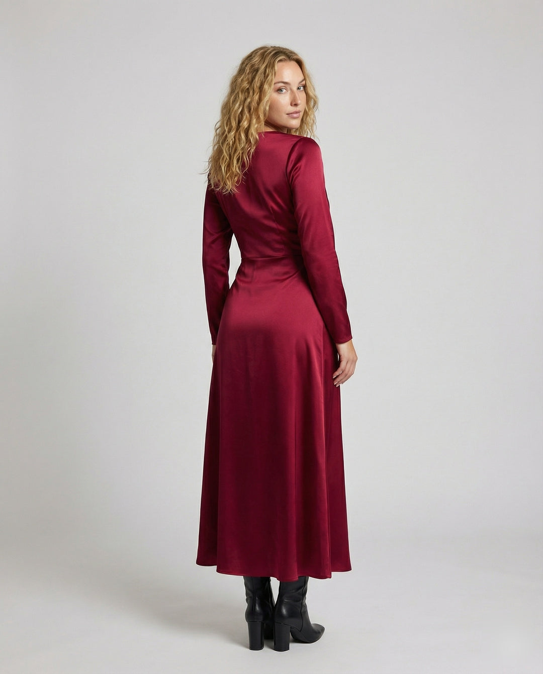 Product 15546915062090 - back_view