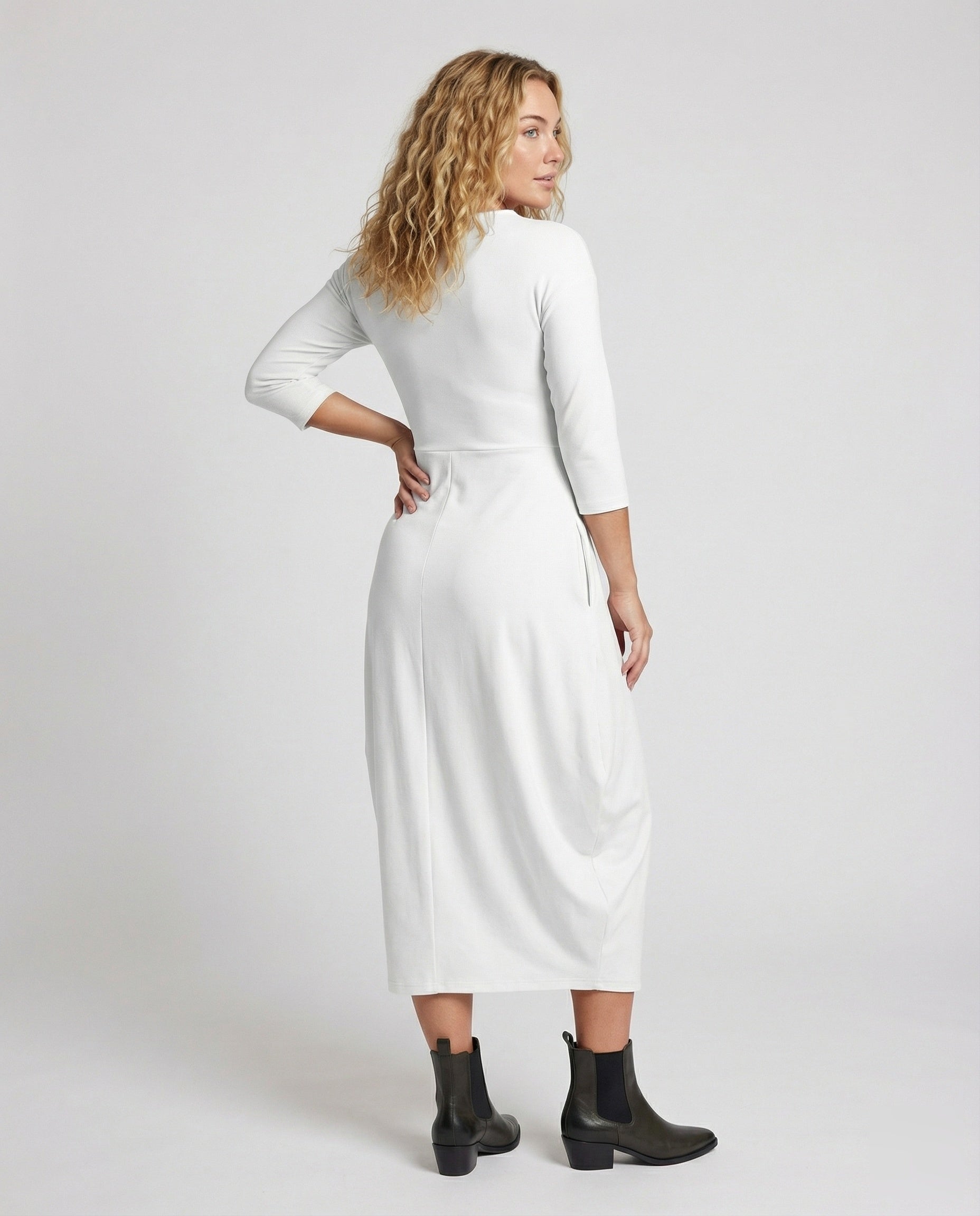 Product 15552460849482 - back_view