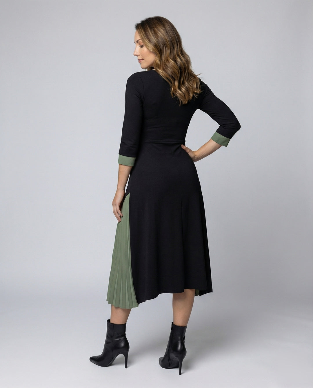 Product 15561003827530 - back_view