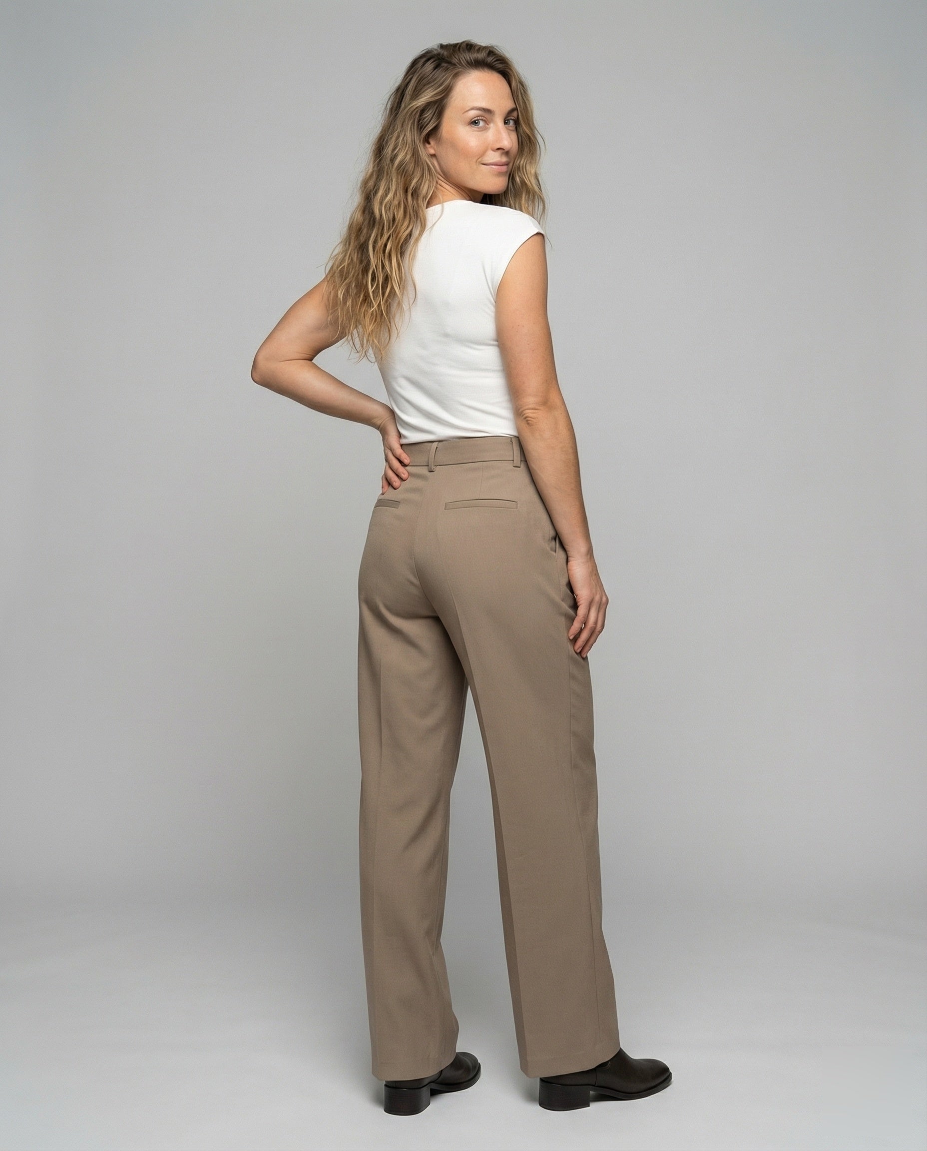 Product 15554212004170 - back_view