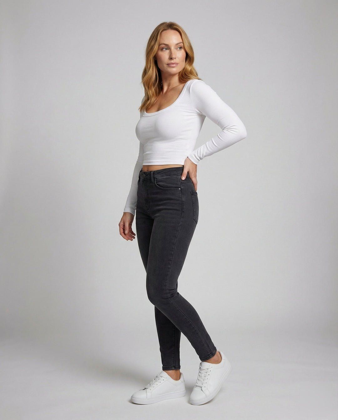 Product 15550444273994 - full_body_front