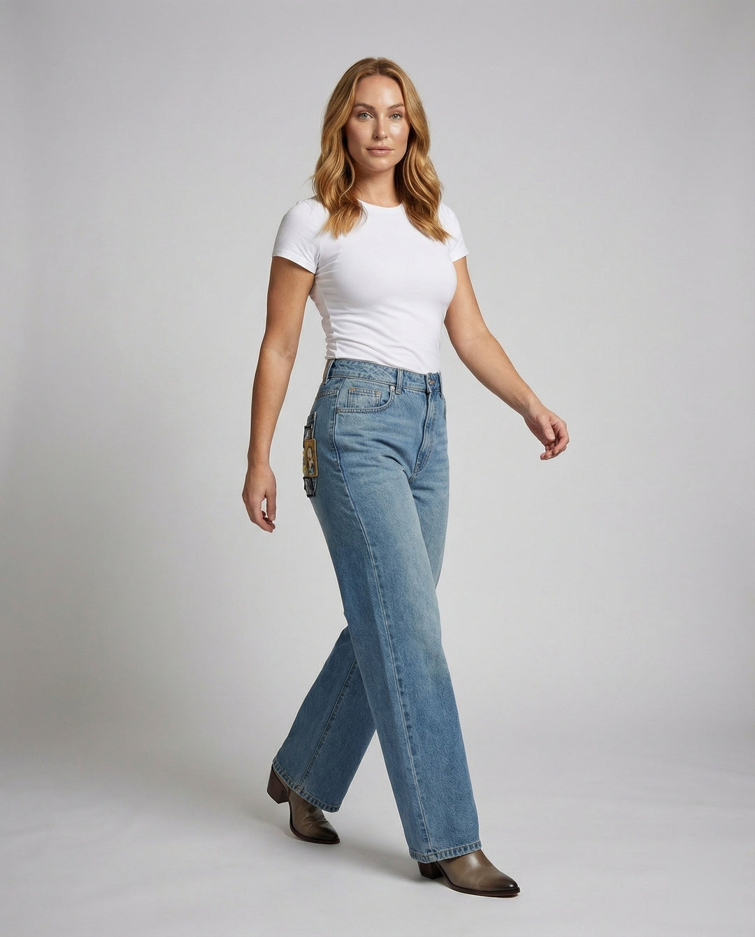 Product 15564302680394 - full_body_front