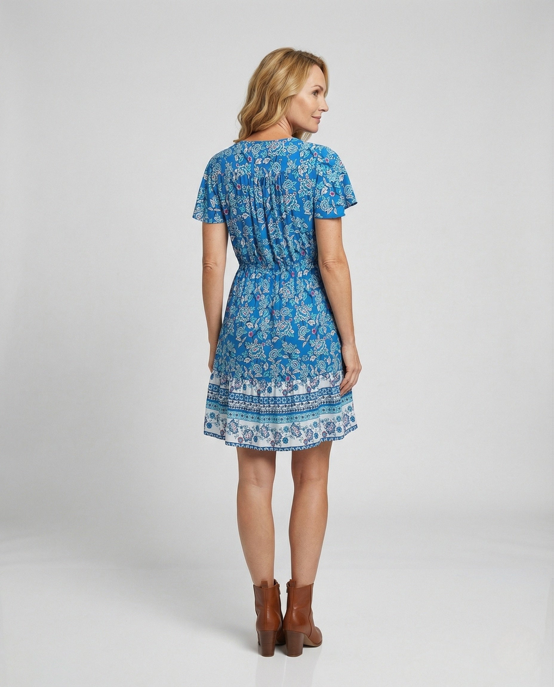 Product 15487937577290 - back_view