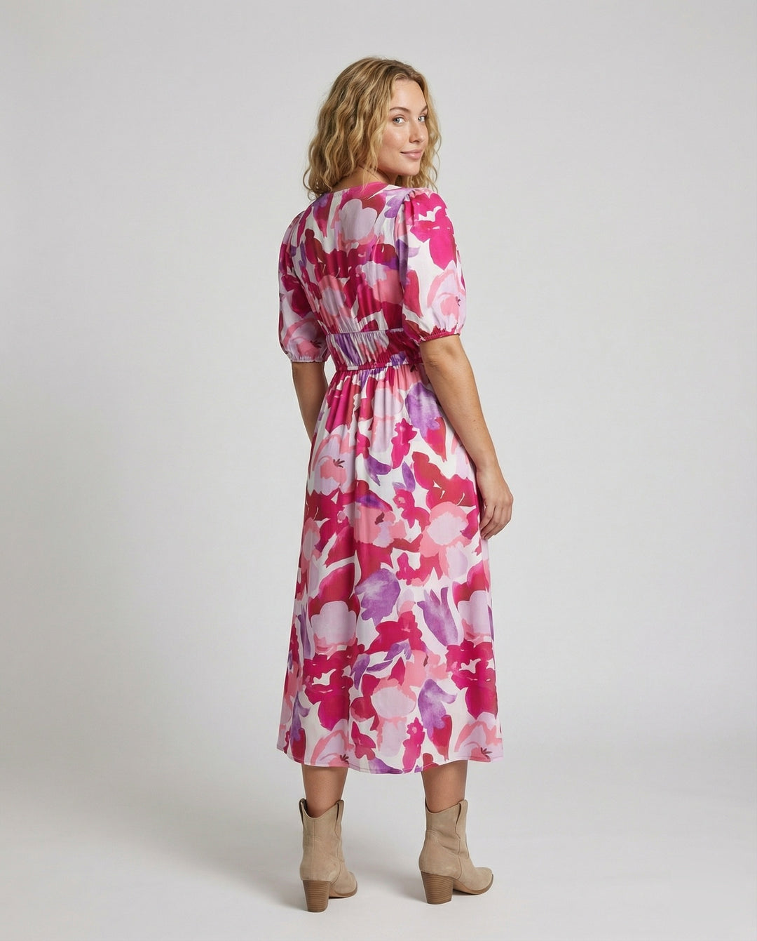 Product 15566663844170 - back_view