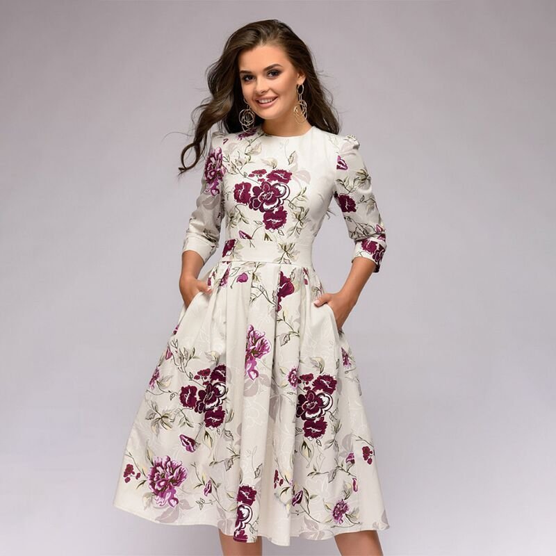 Elegantes mittellanges Kleid