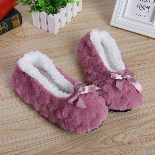 April Slippers | Weich & Flauschig R&B