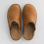 LÄSSIGE ORTHOPÄDISCHE SANDALEN IM VINTAGE-GRUND