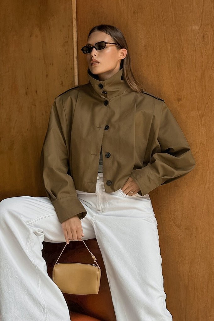 R&B | Faltenkragenjacke