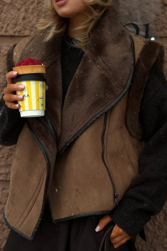 R&B | Faux Fur Weste