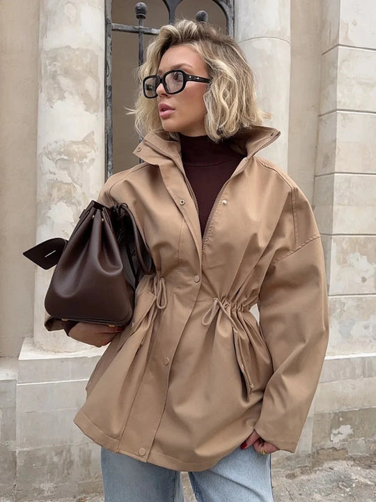R&B | Kordelzug Trenchcoat