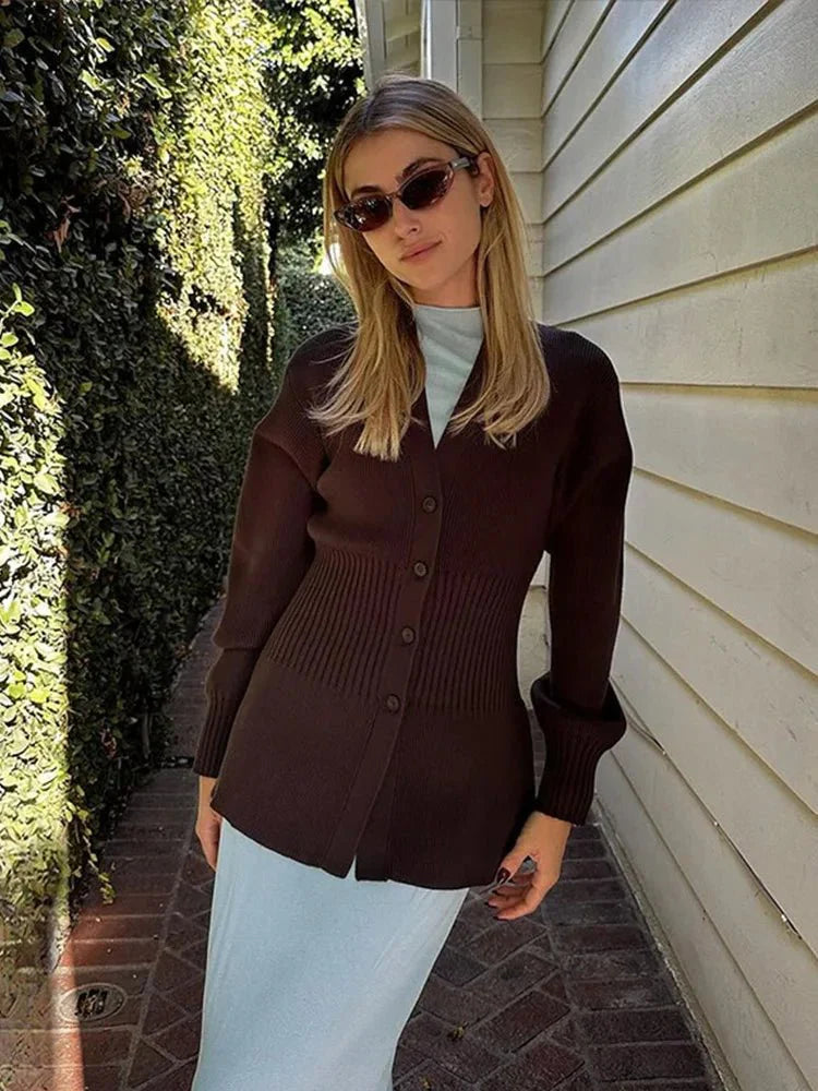 R&B | Taillierter V-Ausschnitt Cardigan