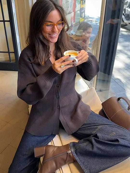 R&B | Taillierter V-Ausschnitt Cardigan
