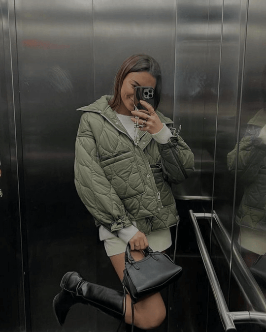 R&B | Mantel